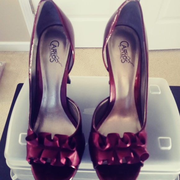 Carlos Santana Maroon Heels - Picture 3 of 10
